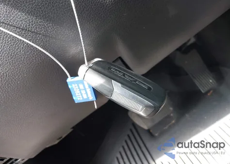 2020 Ram 1500 Laramie 4X4 5'7 Box from USA, damaged, VIN 1C6SRFJT8LN345401